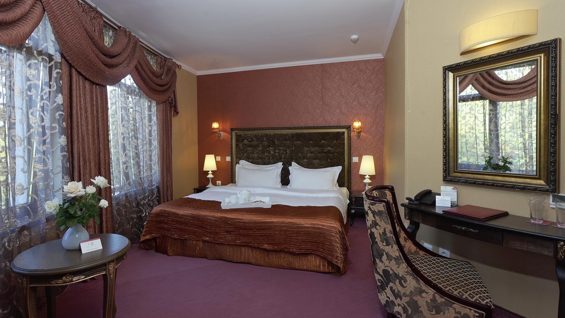 Kristel Hotel Saints Constantine and Helena Exteriör bild