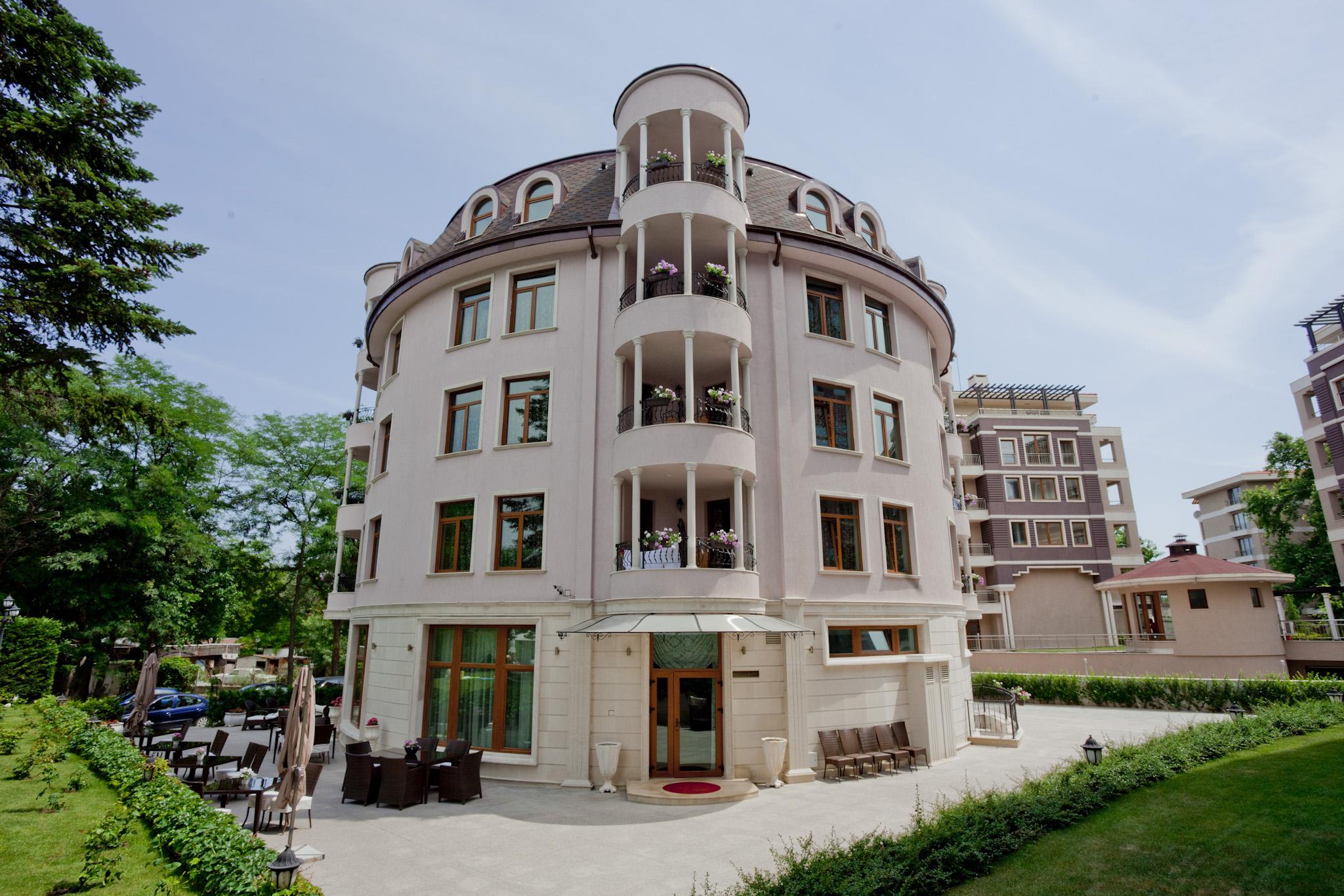 Kristel Hotel Saints Constantine and Helena Exteriör bild